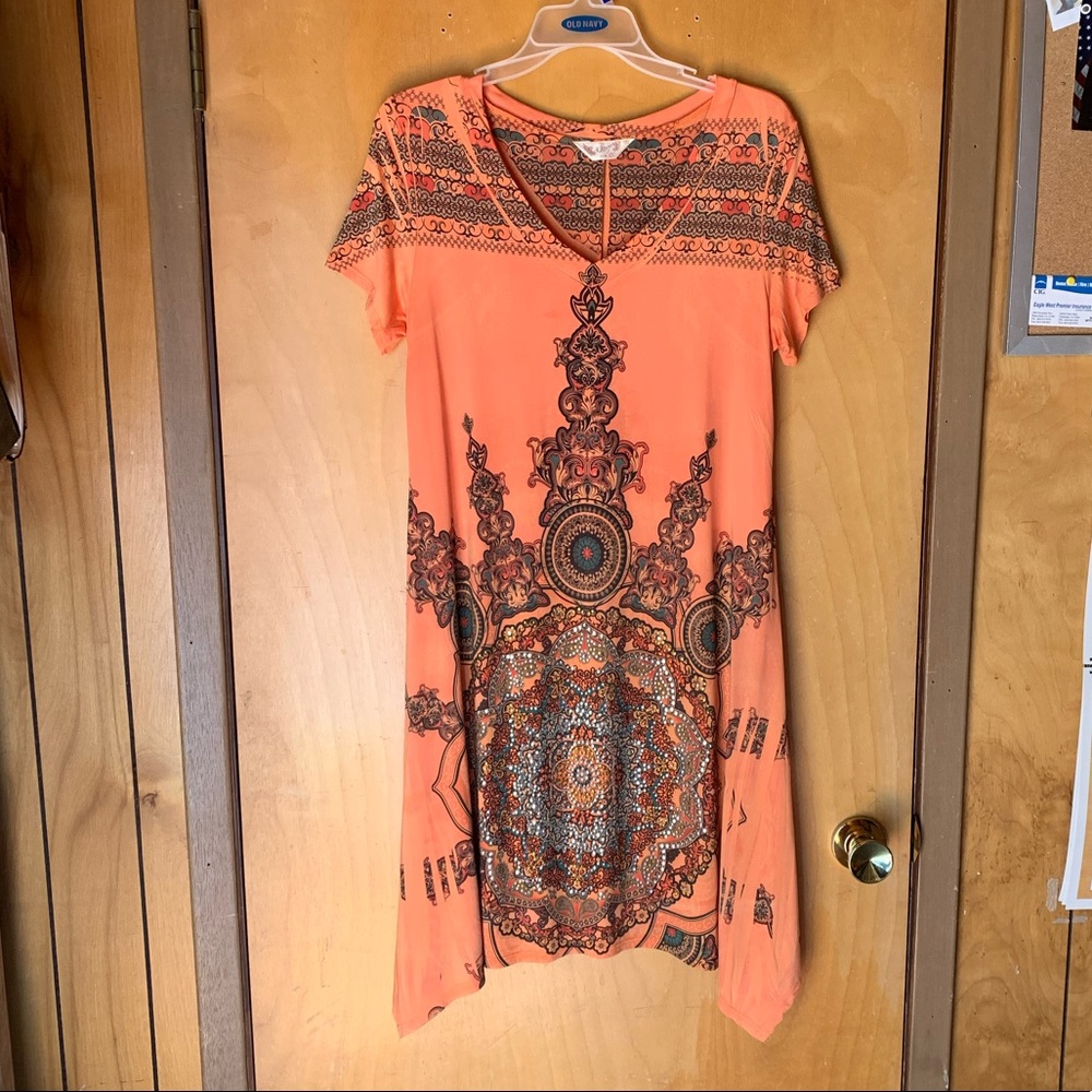 R.Rouge  Tunic Top, hi-low  hem, curvy fit